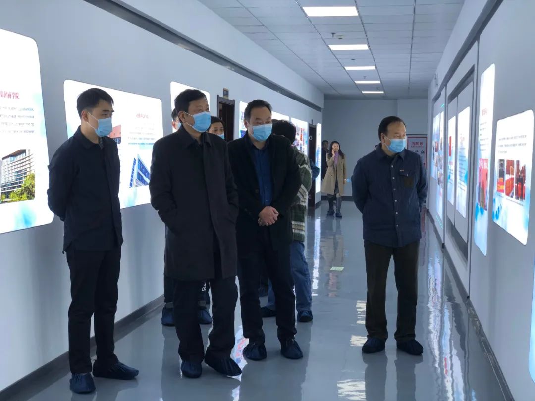 在關懷中砥礪前行——新鄉(xiāng)市人大常委會副主任職偉一行蒞臨瑞之恩生物調(diào)研指導工作！