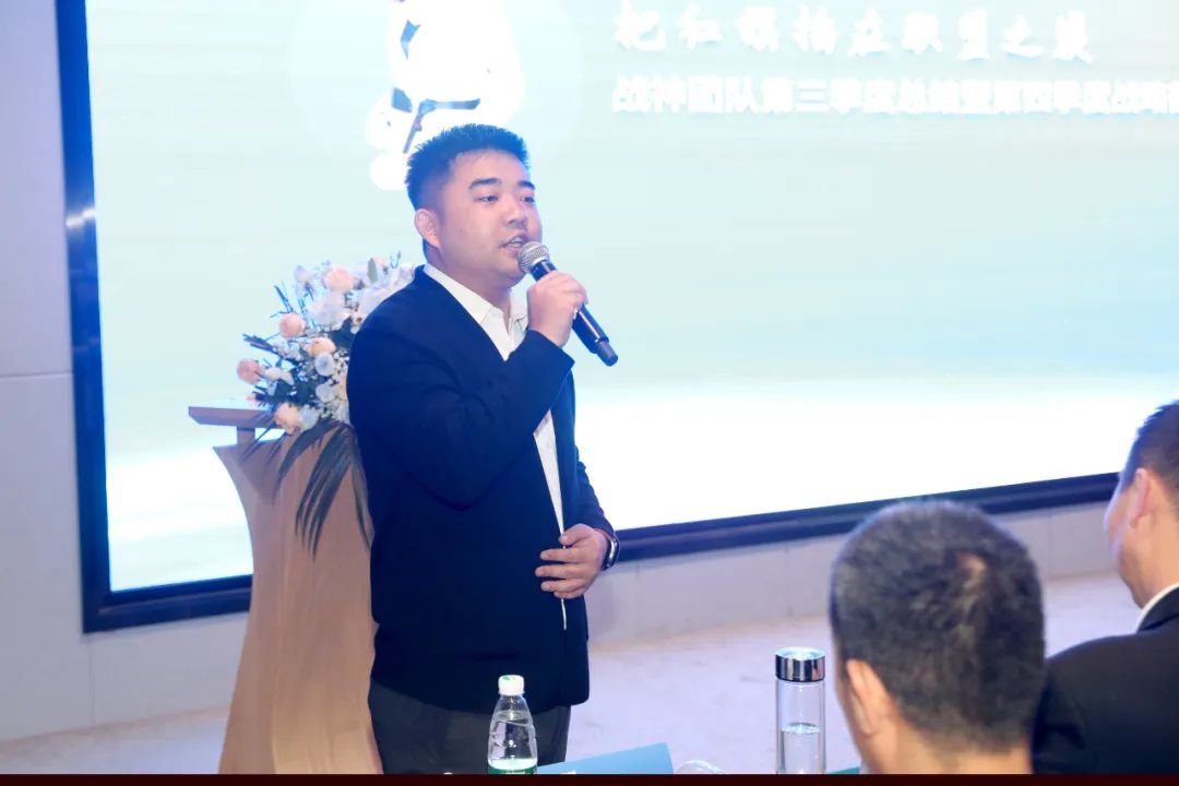 2fb3f2fb8dea00cfcff26cecfb1e658b.jpg 戰(zhàn)神2.jpg