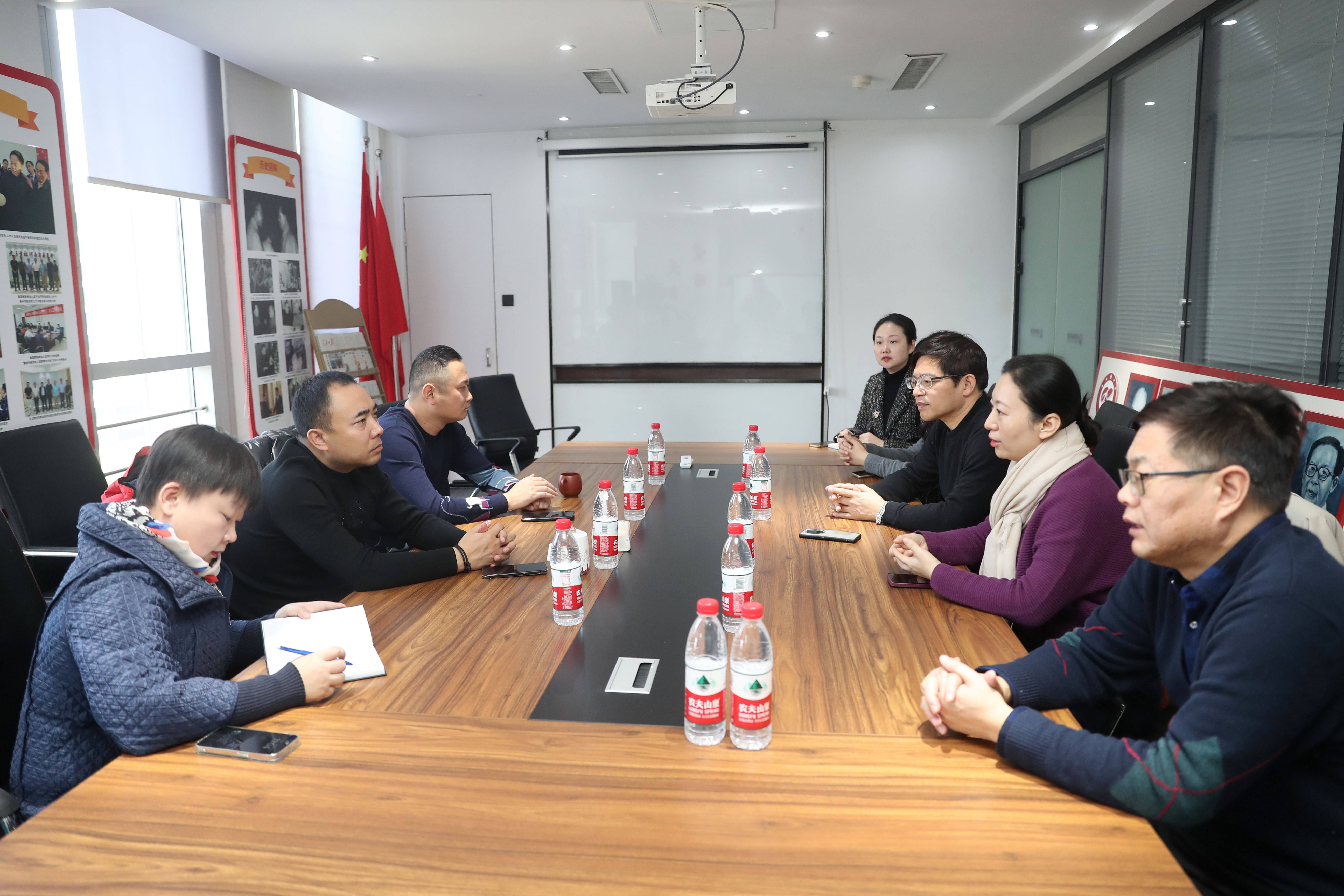 強(qiáng)強(qiáng)聯(lián)合！新零售聯(lián)盟攜手河南中醫(yī)藥大學(xué)，共拓俄羅斯市場(chǎng)！